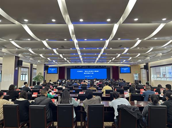 【新闻转载】 沿滩税务依托“政策计算器”  精准滴灌                                               激活企业发展新动能